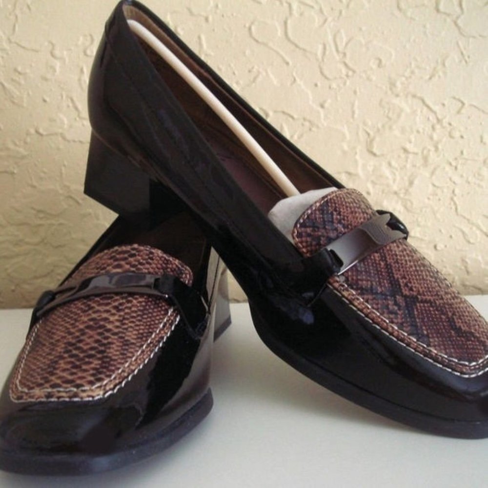 5.5-5 1/2 - Hush Puppies Soft Style Mocksie Black/Tan Size Brand New In Box